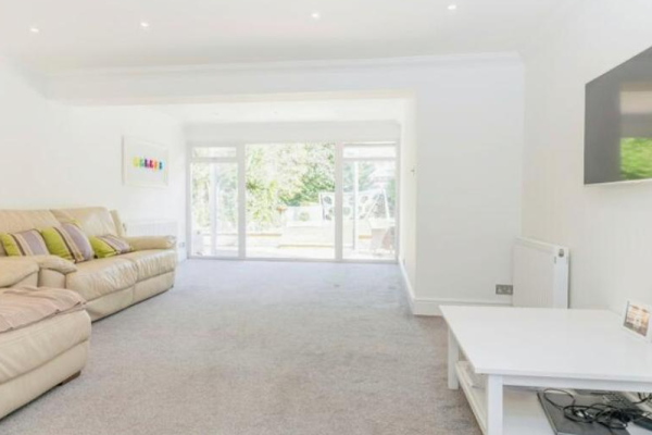 WhatsApp Image 2026-01-05 at 1.08.19 PM (2)